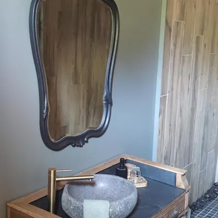 לינה וארוחת בוקר Coeur De Ferme En Pevele